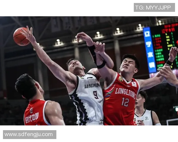 辽篮赛季回顾:内线老化与核心伤病双重打击导致王朝梦碎 辽篮赛季回顾:内线老化与核心伤病双重打击导致王朝梦碎